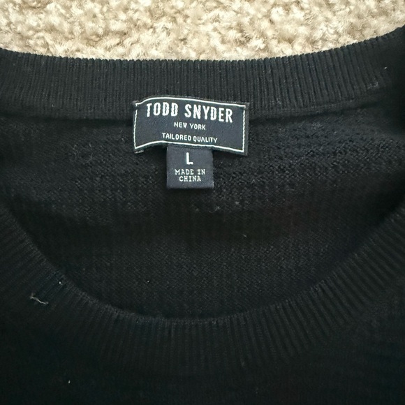 Todd Snyder 100% Merino wool sweater - Picture 2 of 4